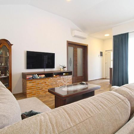 Villa Olgica 2269 Pula Dış mekan fotoğraf