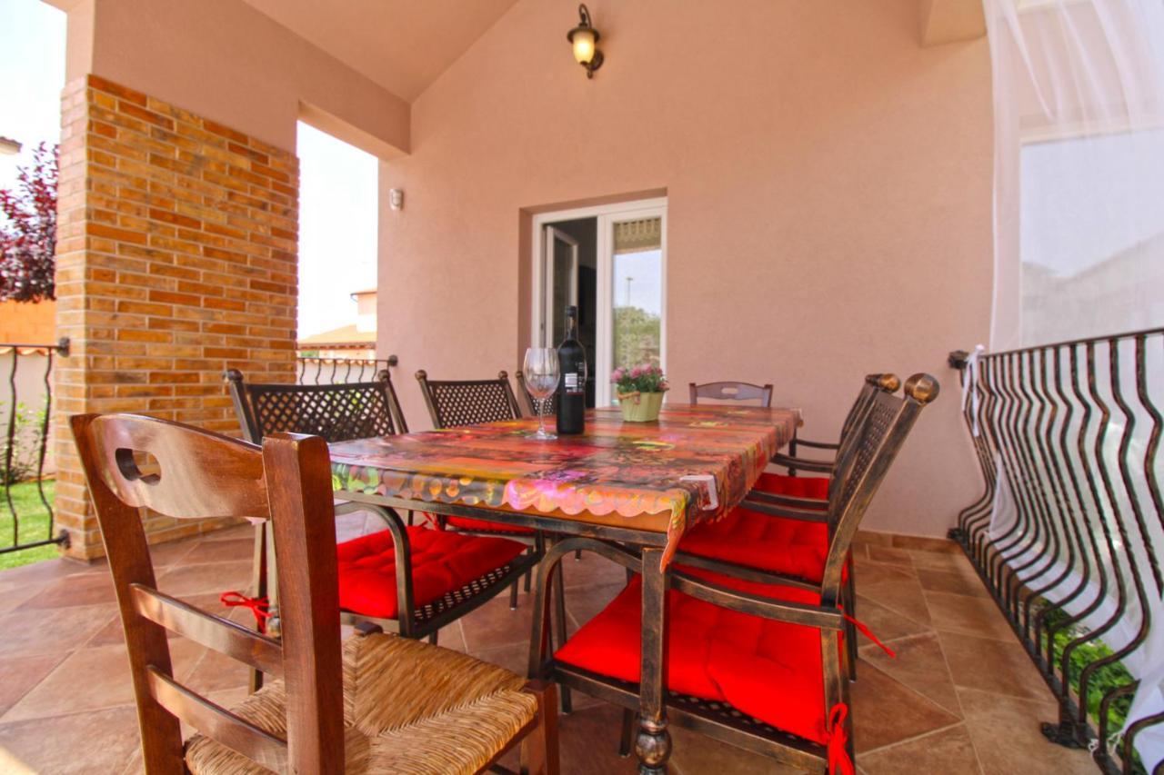 Villa Olgica 2269 Pula Dış mekan fotoğraf